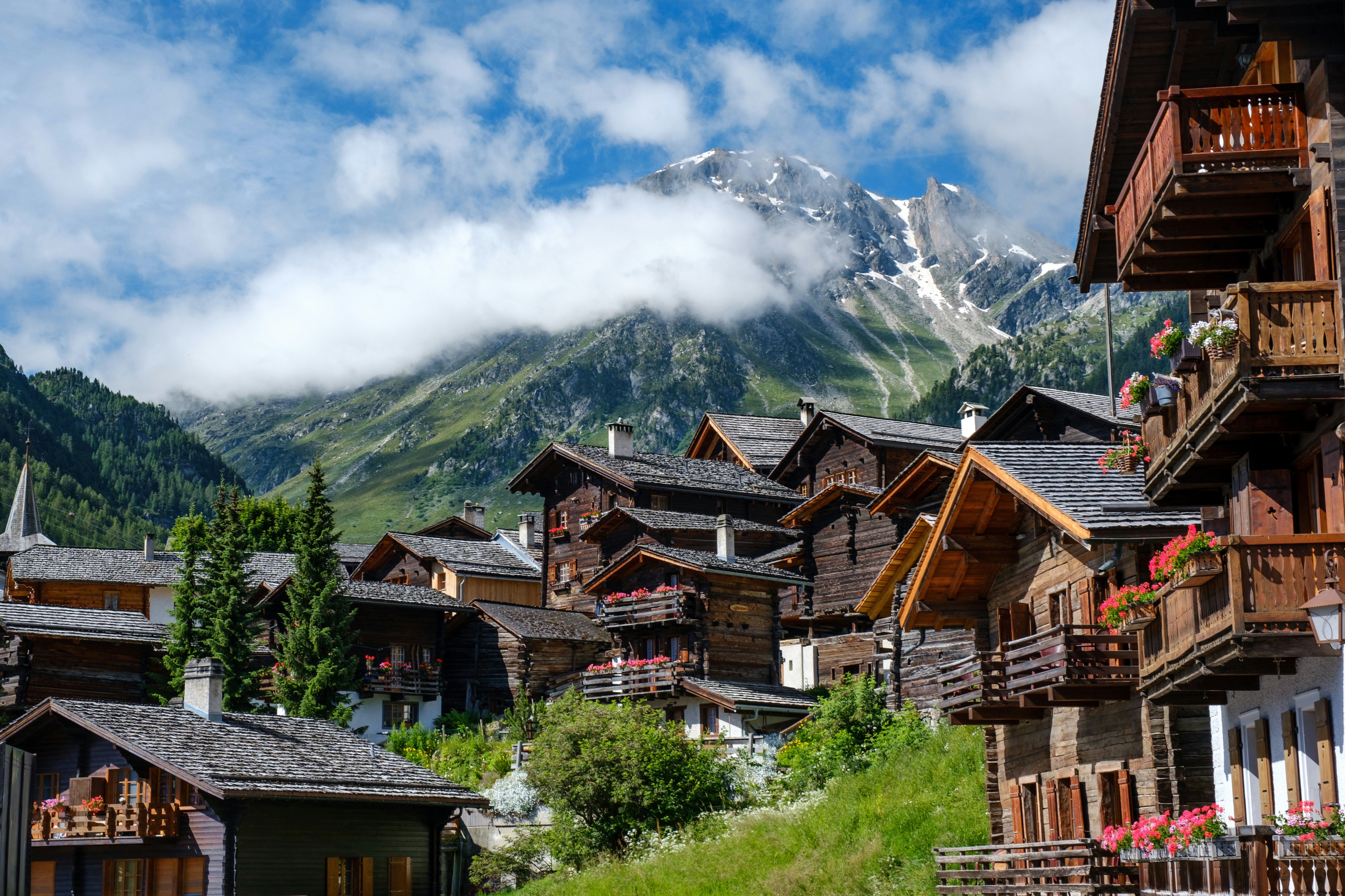 12-Day Europe Tour October 2026 – France, Belgium, Netherlands, Germany, Switzerland, Austria, Liechtenstein & Italy – photo 6
